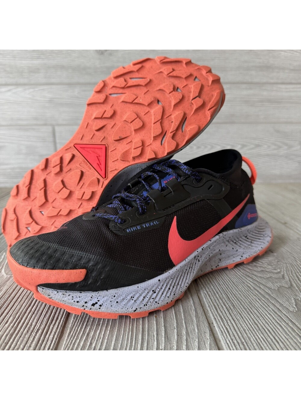 Nike Pegasus Trail 3 Gore-tex Women's Size 7.5 Black Purple Mango DC8794-002